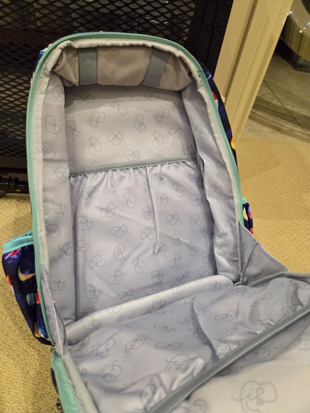 Cleverly Kids Backpack - Picture 2 of 6